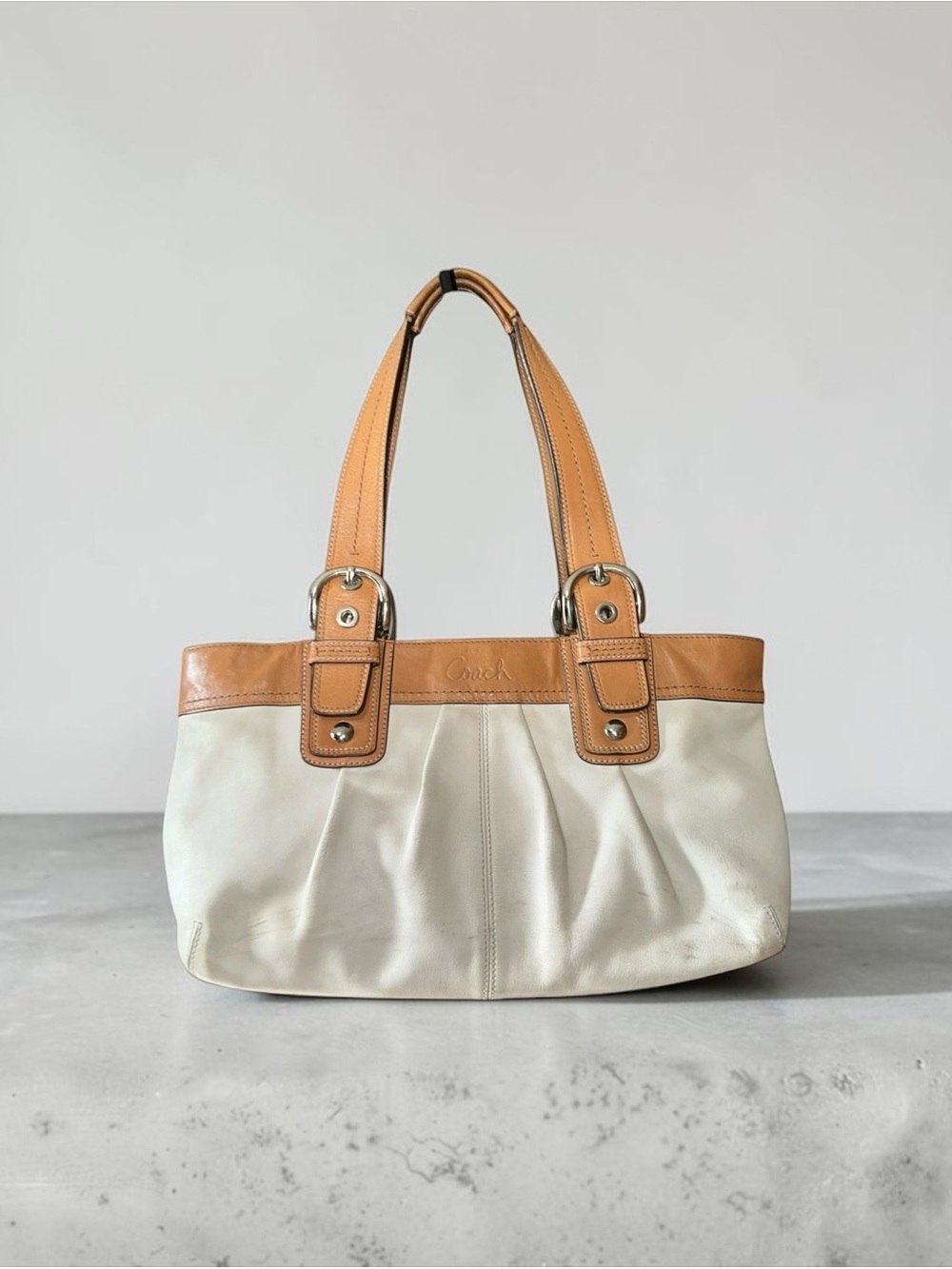 Coach Soho Y2K Pleated Leather Buckle Shoulder Bag Ivory & Tan Vintage
